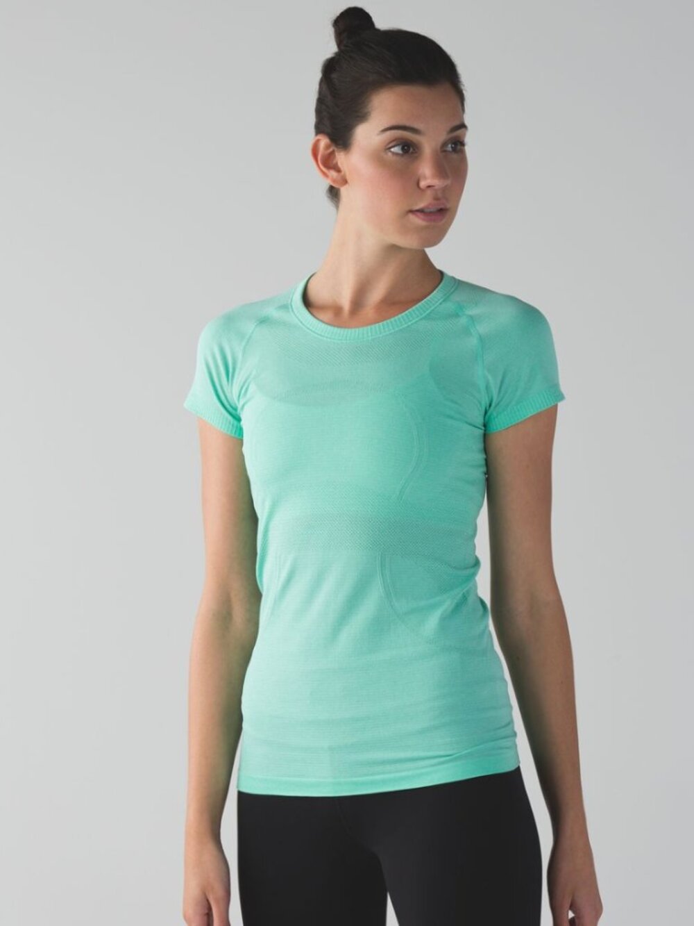 Lululemon Swiftly Tech Short Sleeve Heathered Menthol Size 4
